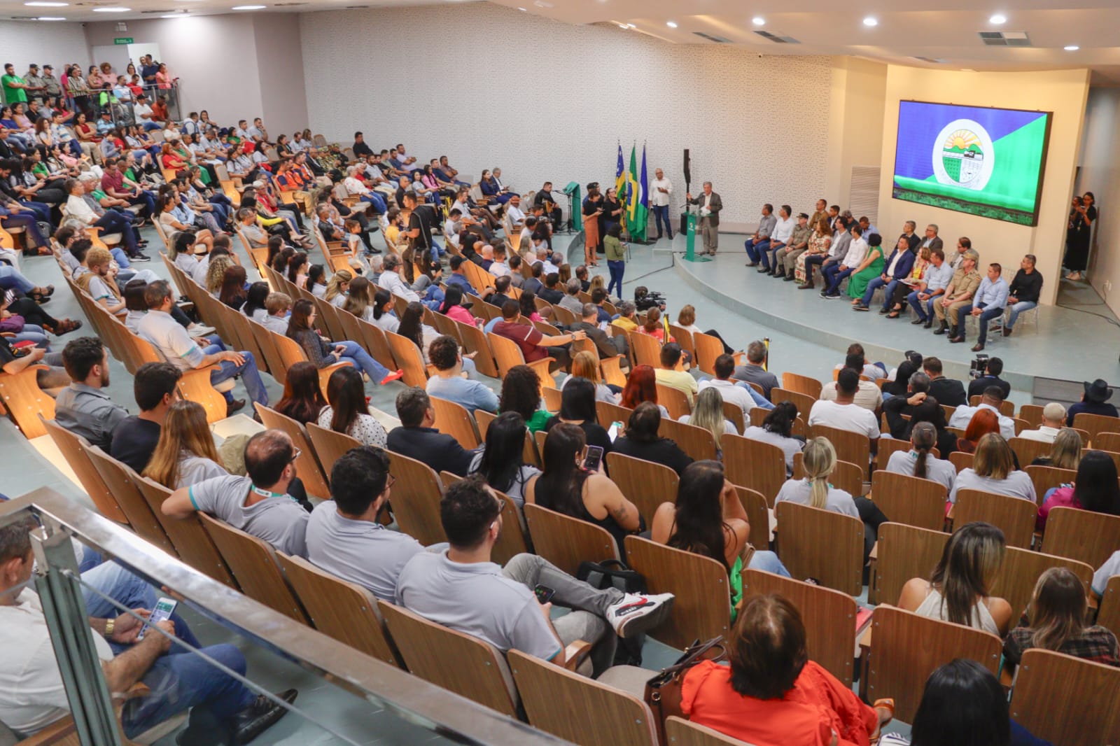 Senador Canedo celebra 20 anos do SUAS e destaca Imposto de Renda Solidário.