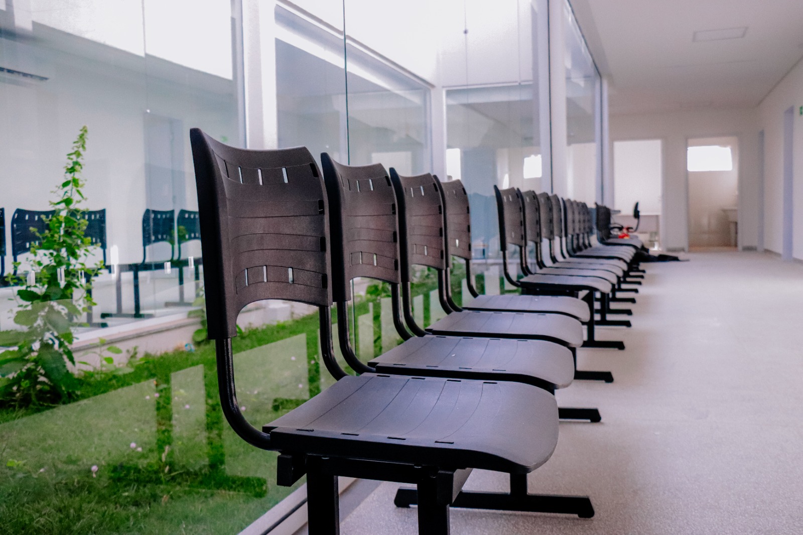 De prédio abandonado a marco da saúde pública: Senador Canedo ganha Centro de Especialidades Médicas.