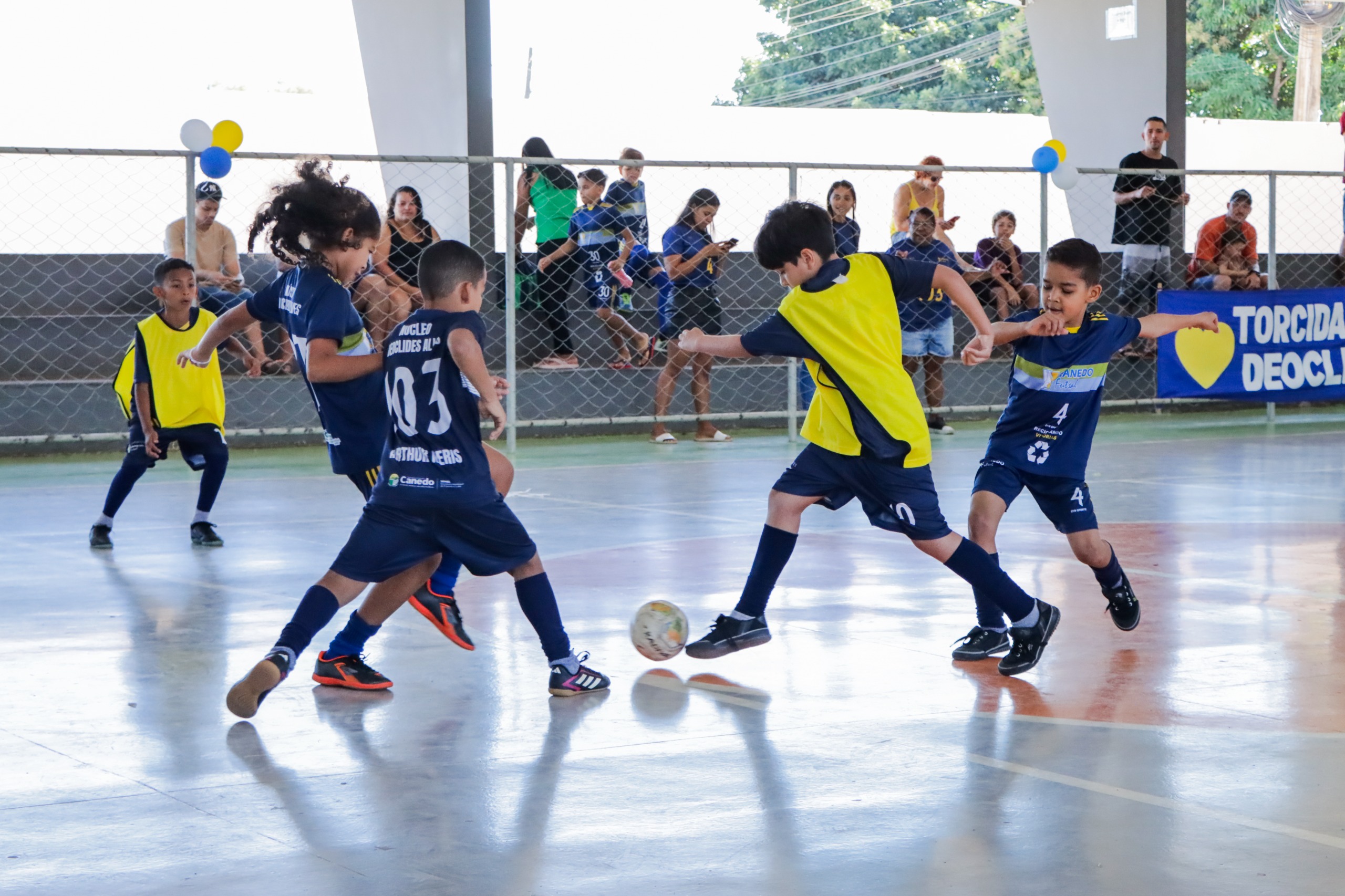 Finais da 3ª Copa Canedo Futsal movimentam domingo de competição e integração entre alunos da rede pública