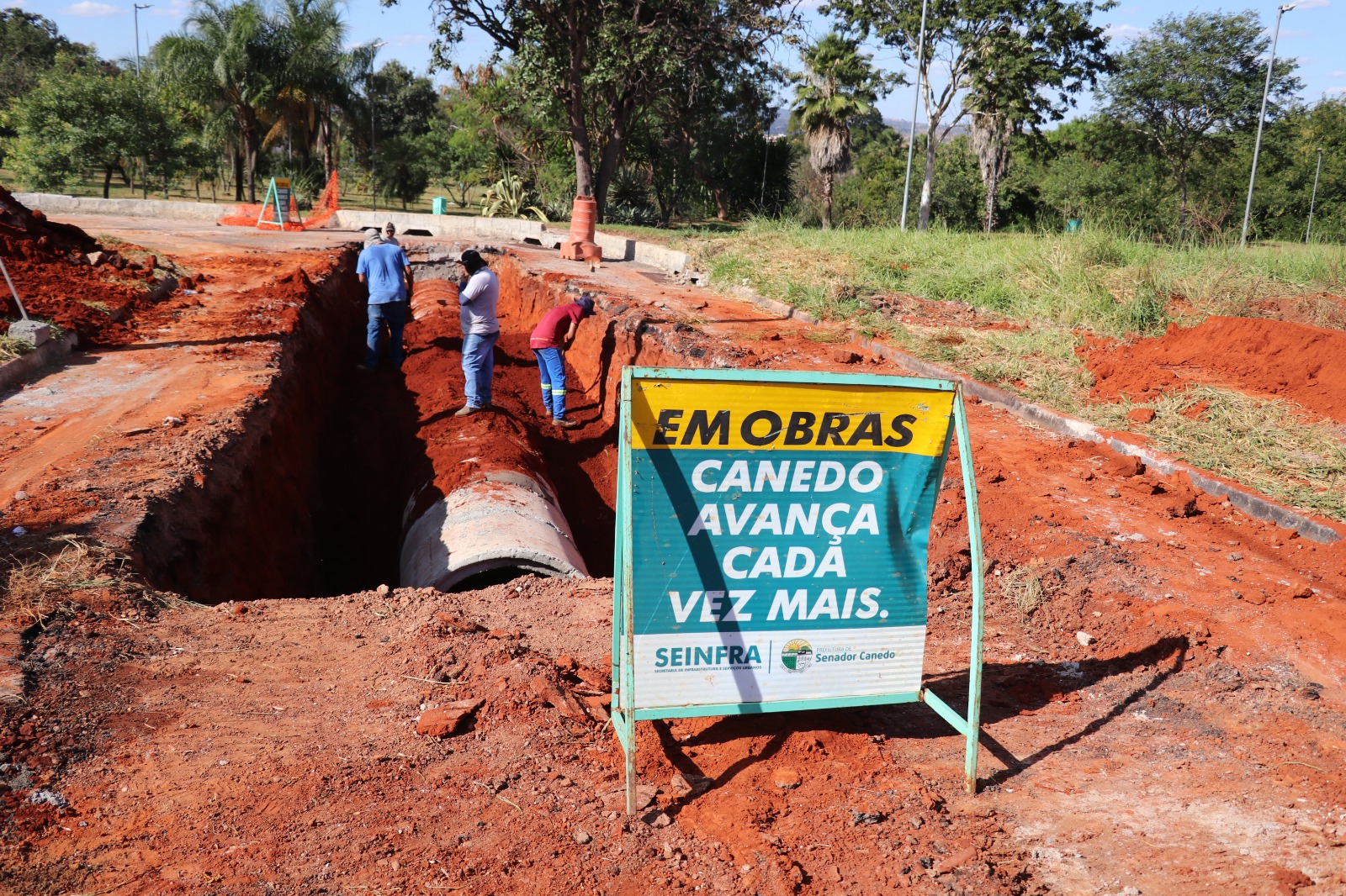 Senador Canedo instala nova rede de drenagem no Residencial Boa Vista