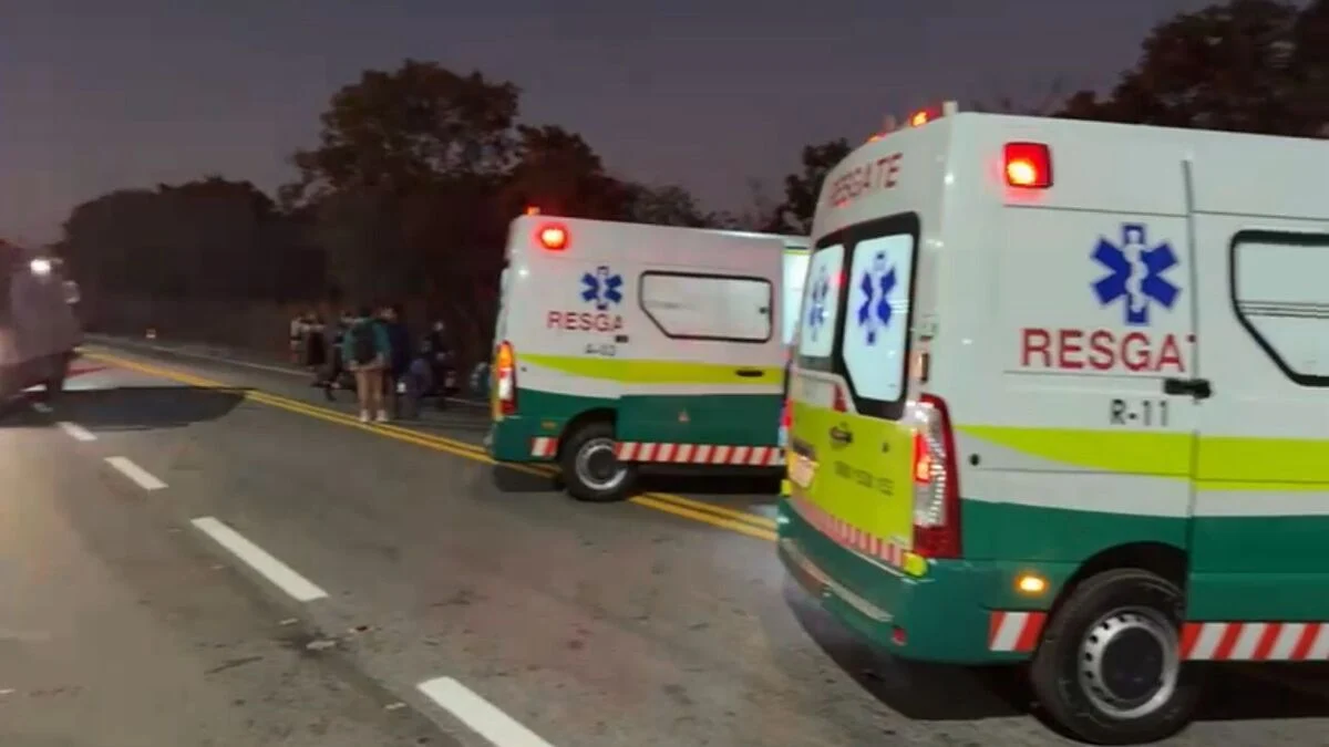 GO: acidente com estudantes que participariam de congresso da UNE deixou 75 feridos