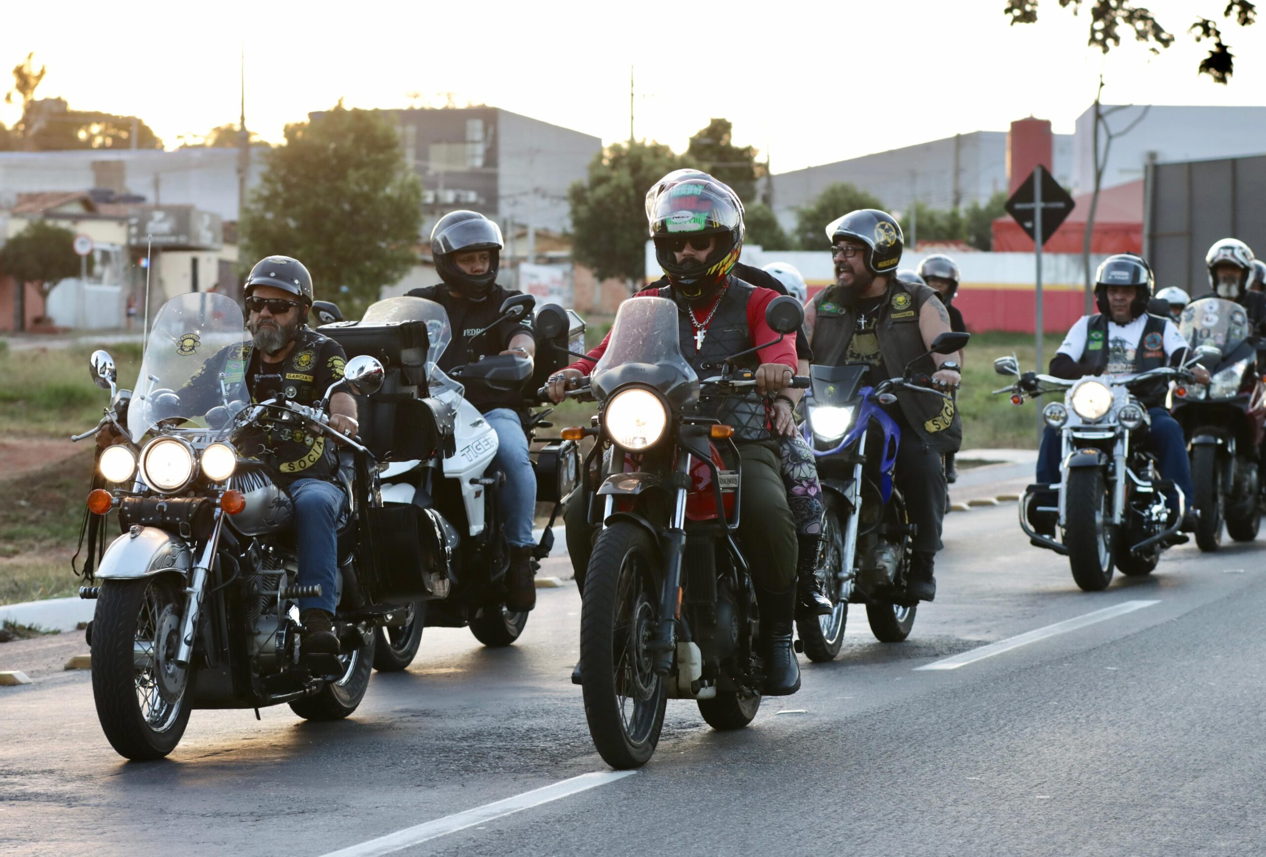 Abertura da 4ª Semana do Motociclista reúne 4 mil pessoas em Senador Canedo