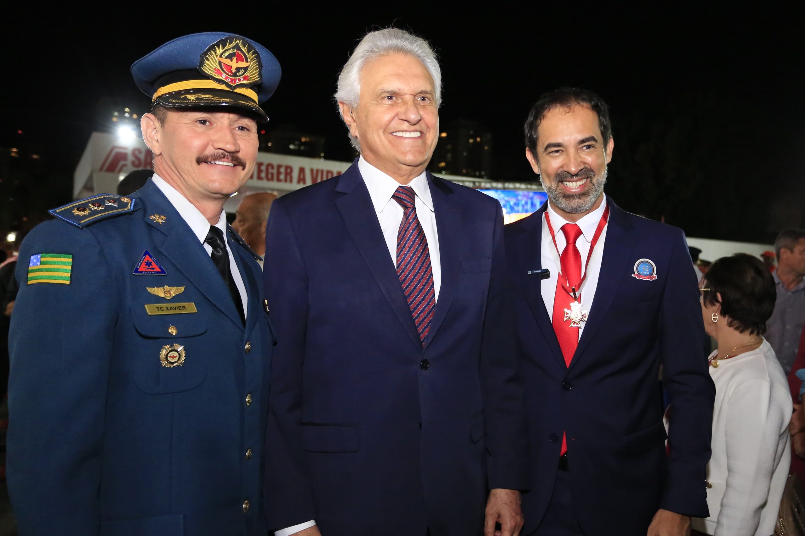Fernando Pellozo é homenageado pelo Corpo de Bombeiros Militar de Goiás