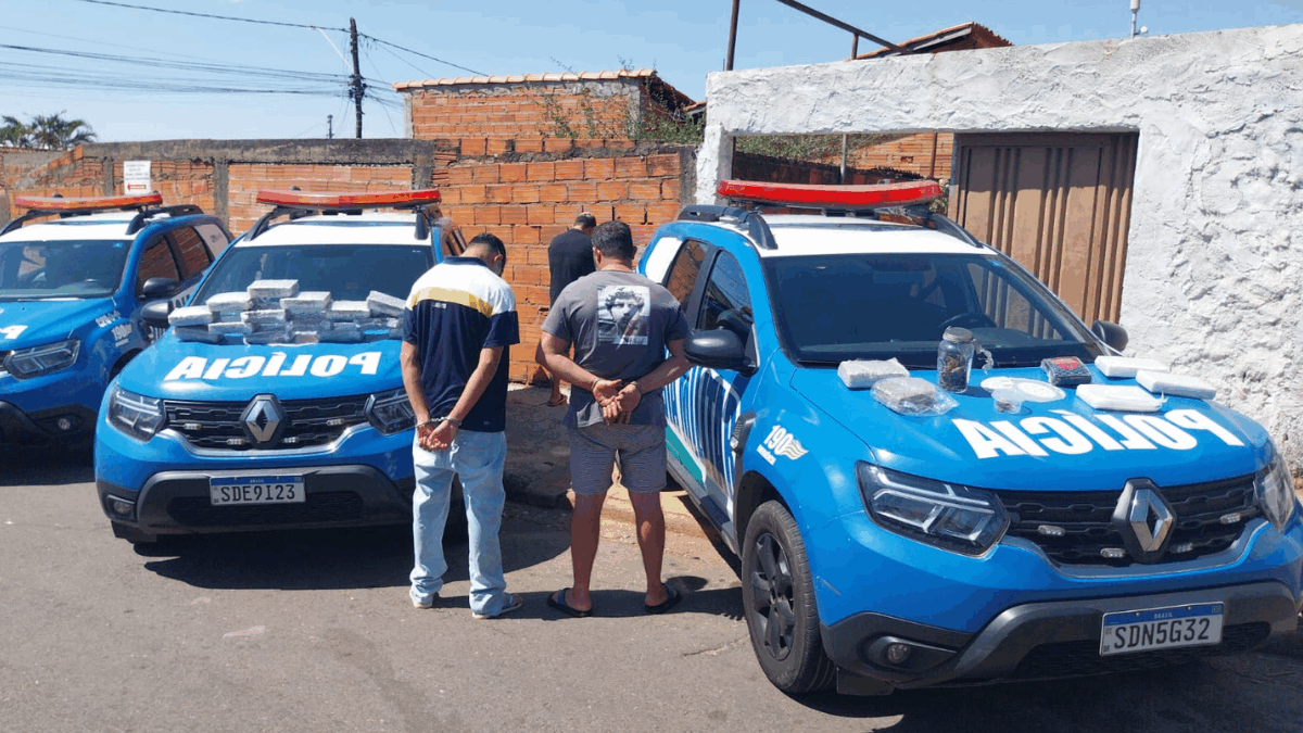 Operação na ‘região dos motéis’ tem dupla presa com R$ 500 mil em drogas