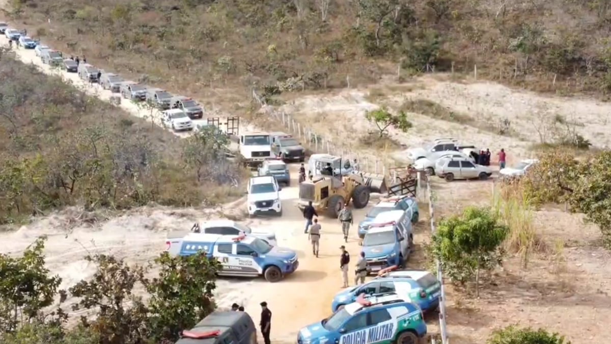 Começa desocupação no povoado Antinha de Baixo, em Santo Antônio do Descoberto