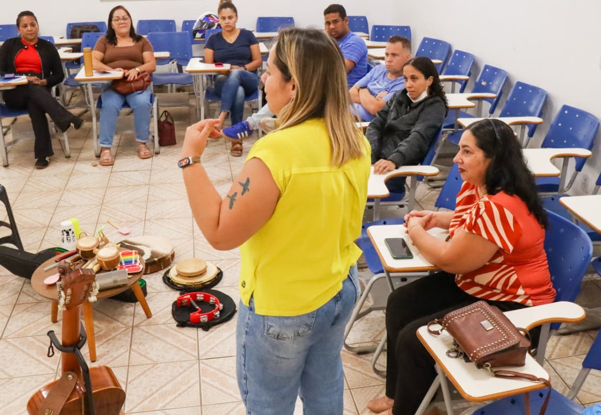 Formação continuada destaca musicalização no ensino em Senador Canedo