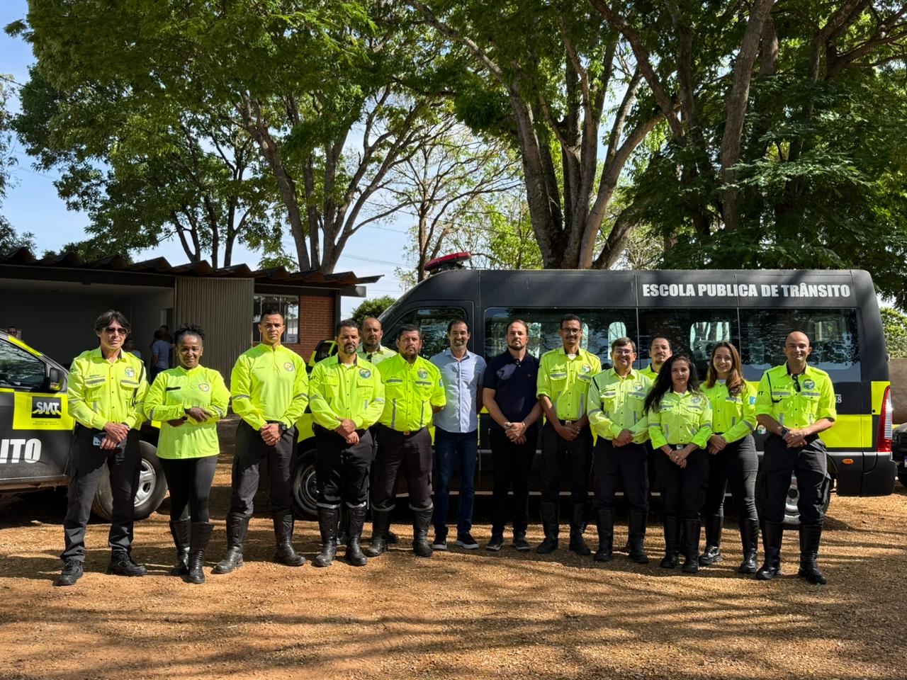 Pellozo comemora conquistas no trânsito ao lado dos agentes no Dia Nacional da categoria