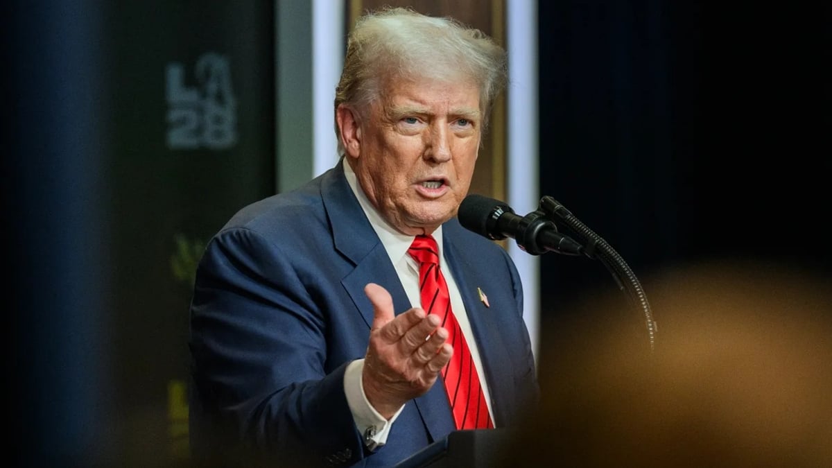 Fizeram com Bolsonaro o que tentaram fazer comigo, diz Trump após STF condenar Bolsonaro