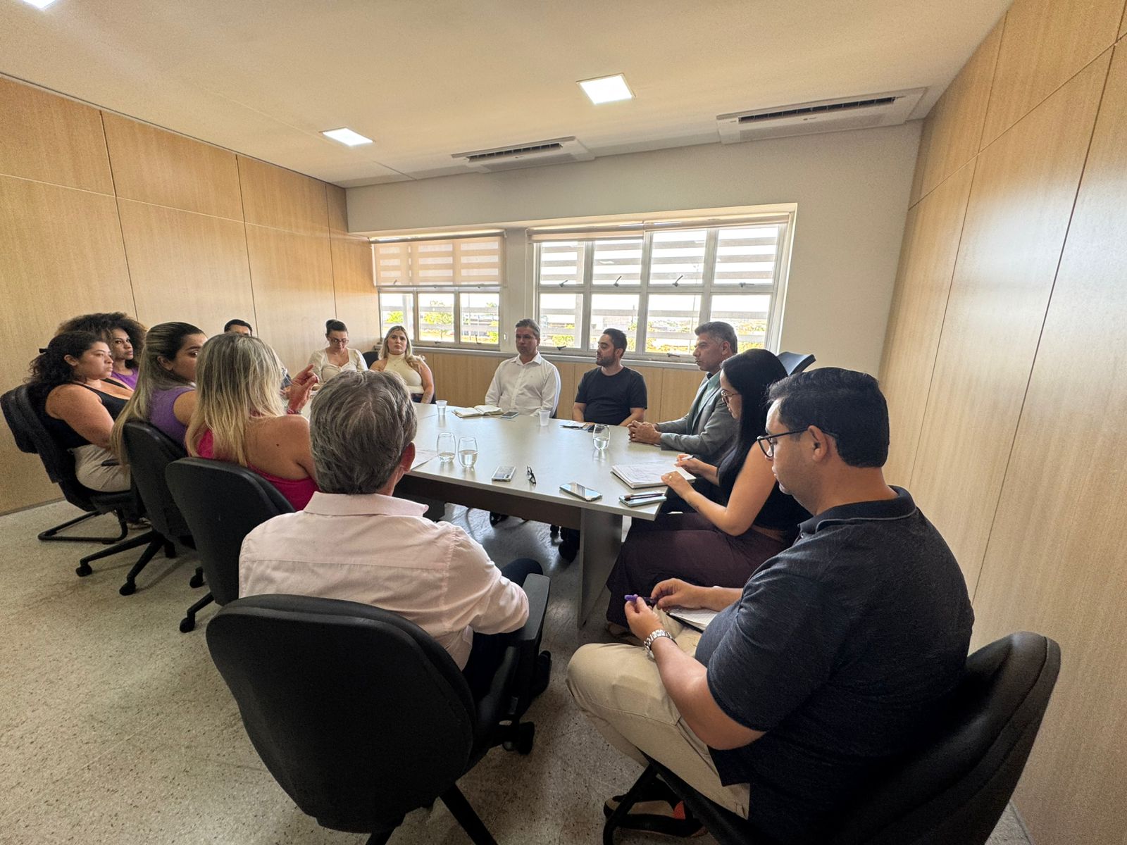 Convite especial é feito para empresários do ramo de cosméticos e estética de Senador Canedo