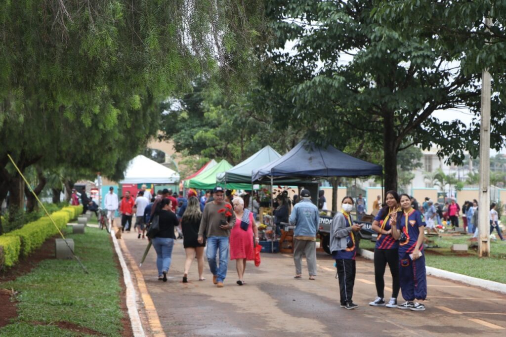 Senador Canedo prepara Cemitério Municipal para missas e visitas no Dia de Finados