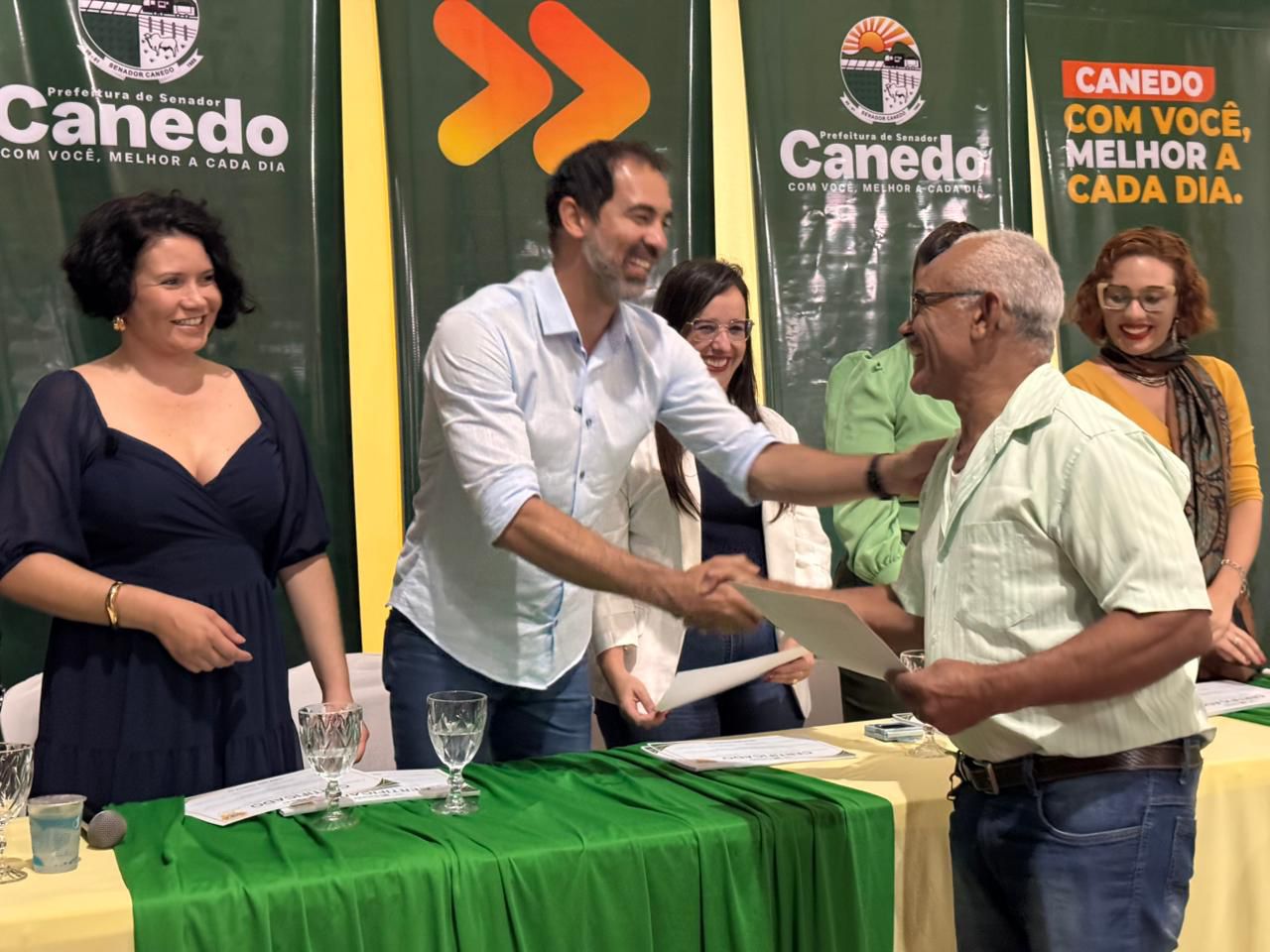 Educação de Jovens e Adultos celebra formatura em Senador Canedo