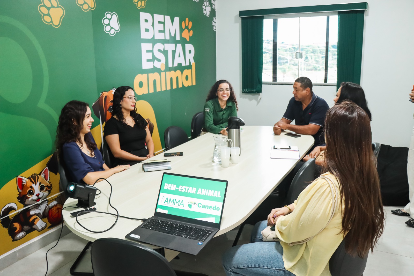 Secretaria de Bem-Estar Animal de Senador Canedo recebe visita técnica de representantes de Jataí e Palmas