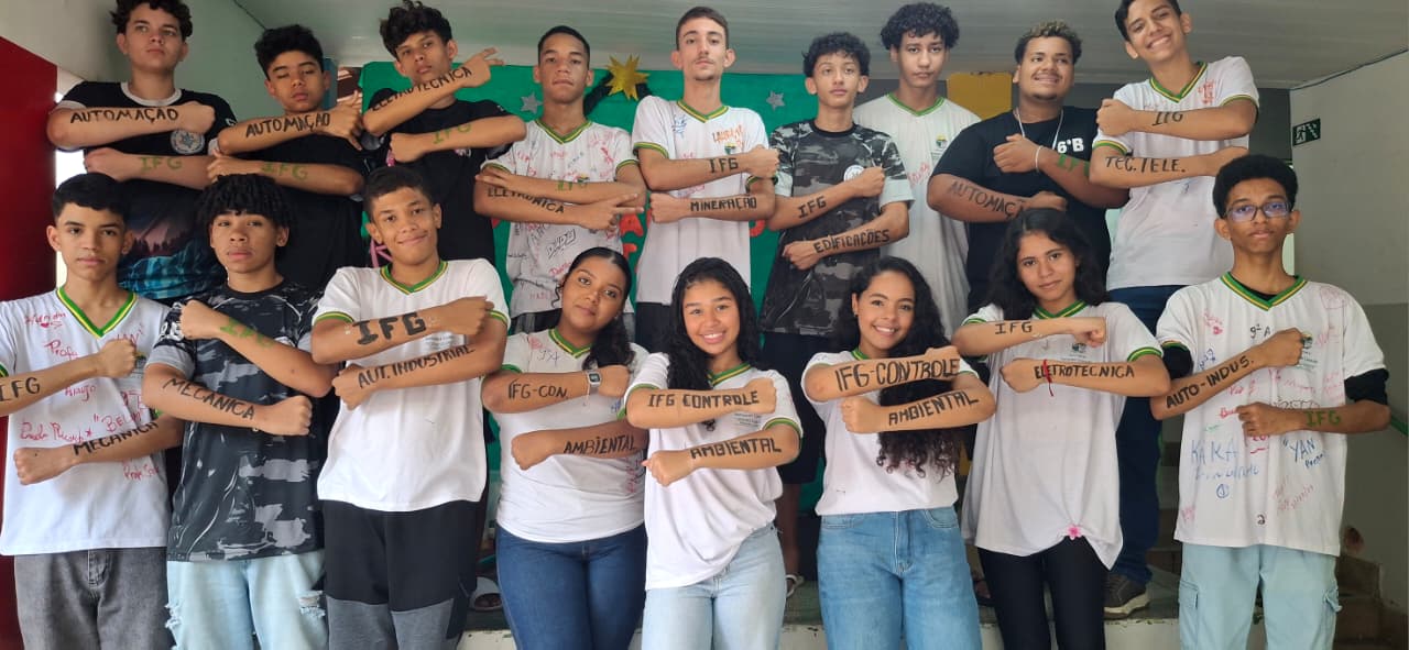 Mais de 40 alunos do 9º ano da rede municipal de Senador Canedo são aprovados no IFG