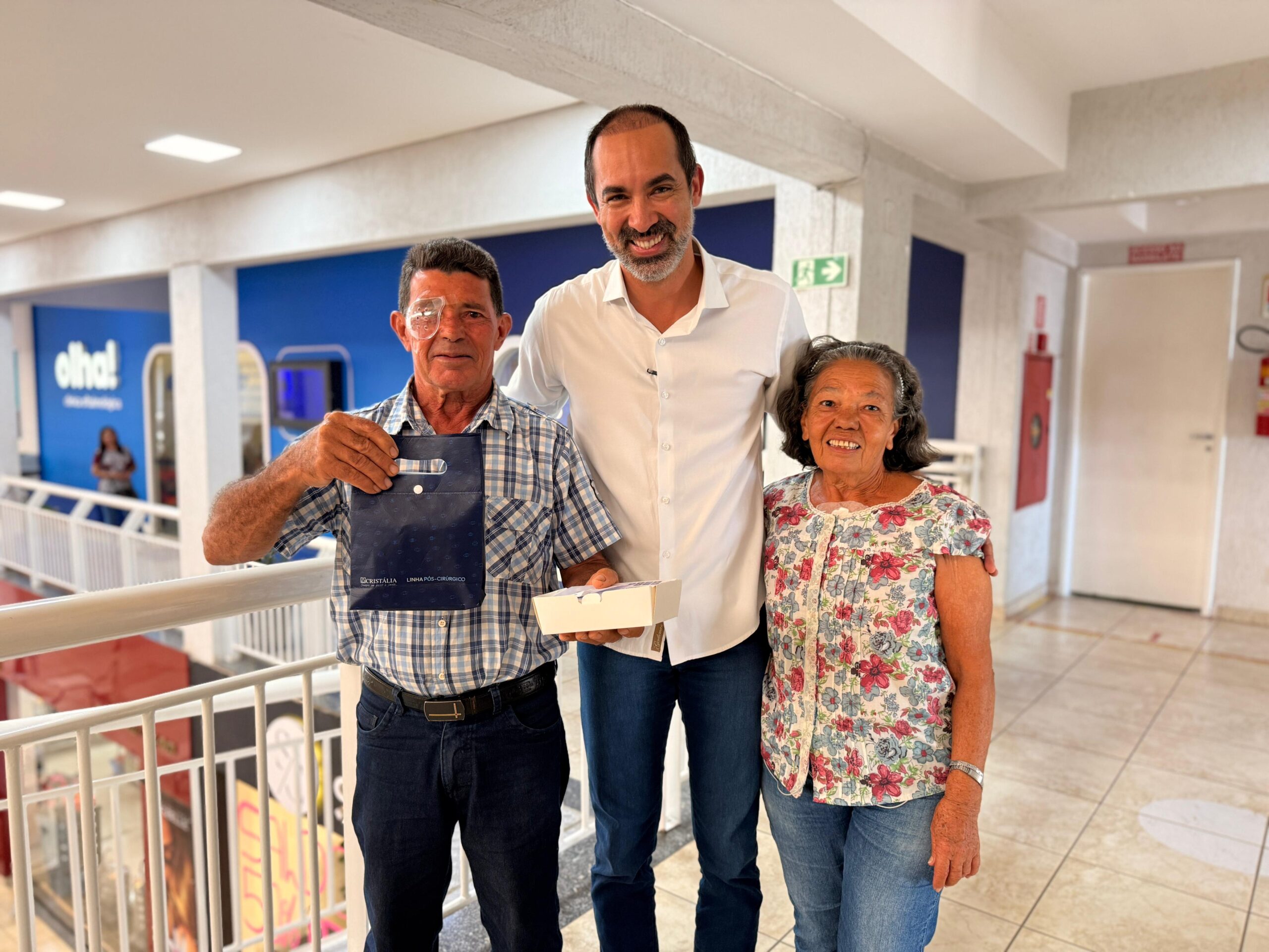 Prefeitura de Senador Canedo passa a entregar kit pós-operatório para pacientes de cirurgia de catarata