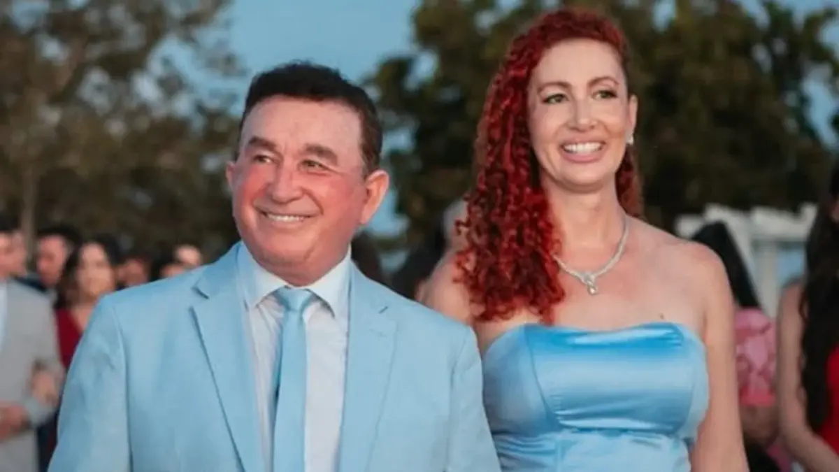 Amado Batista e a filha Lorena Alves Batista - (Foto: reprodução/Instagram)