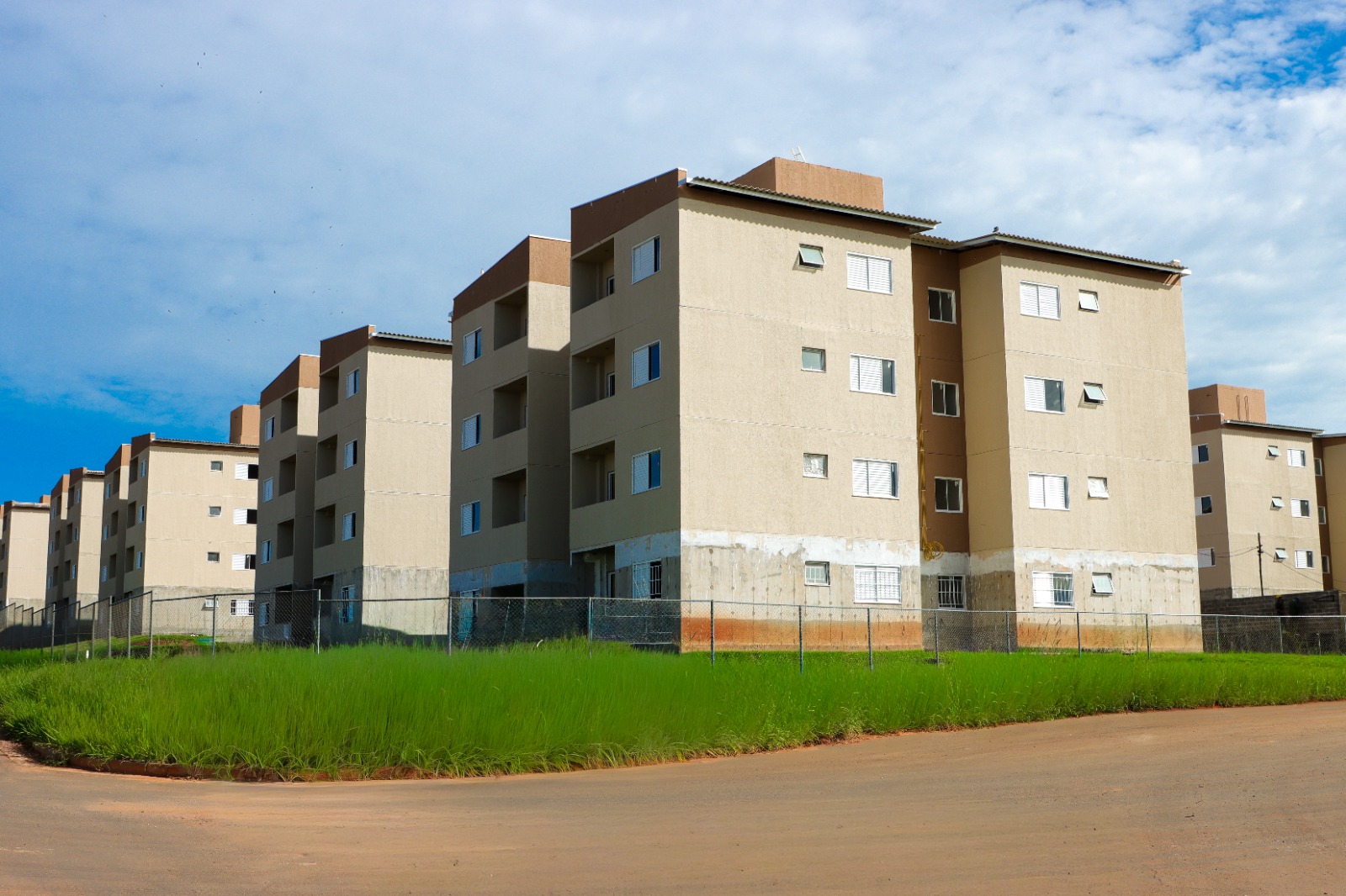 SEHAB publica 13ª convocação para regularizar pendências de selecionados para apartamentos