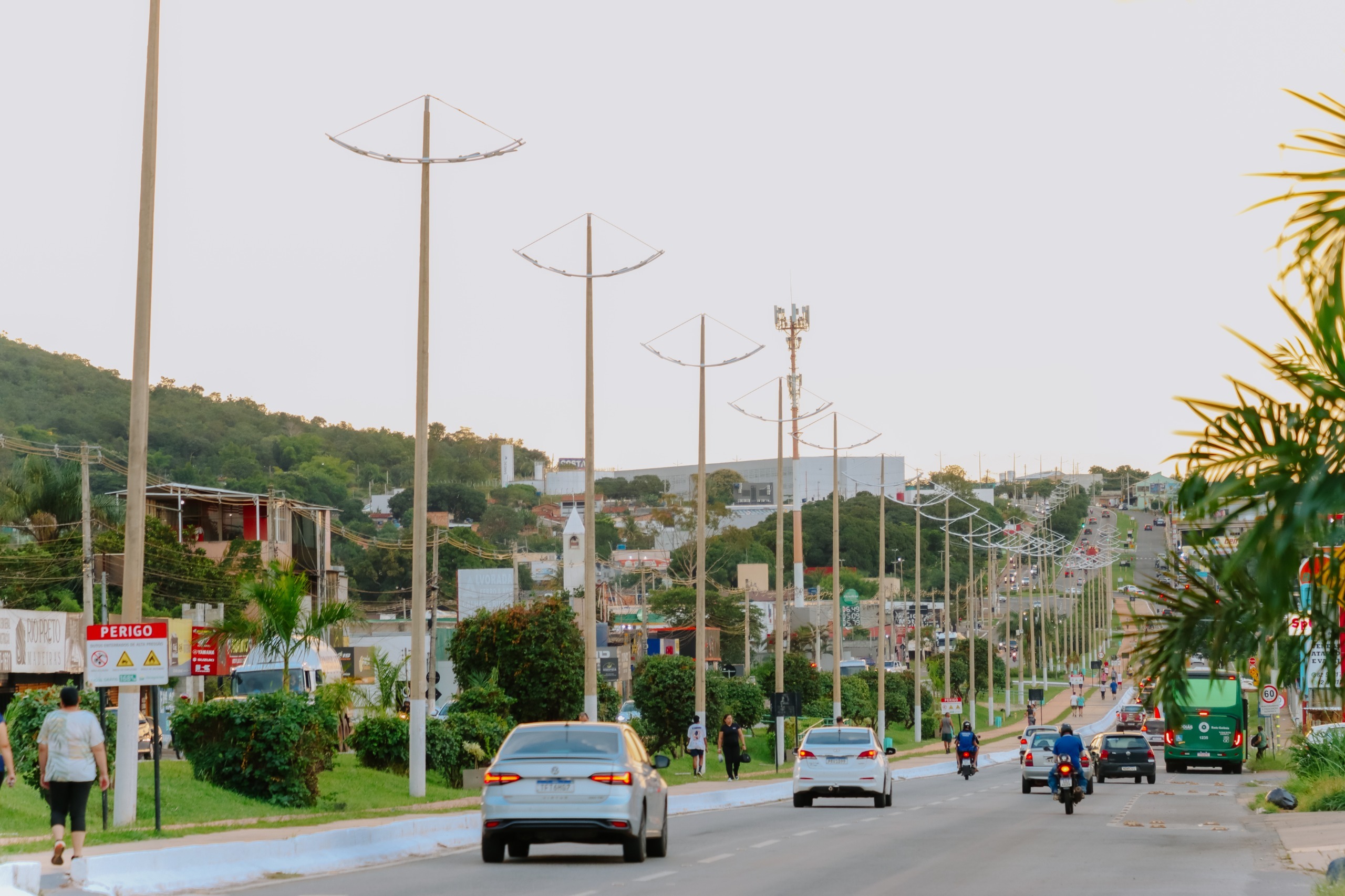 Veja o que abre e fecha durante o feriado prolongado da Paixão de Cristo em Senador Canedo