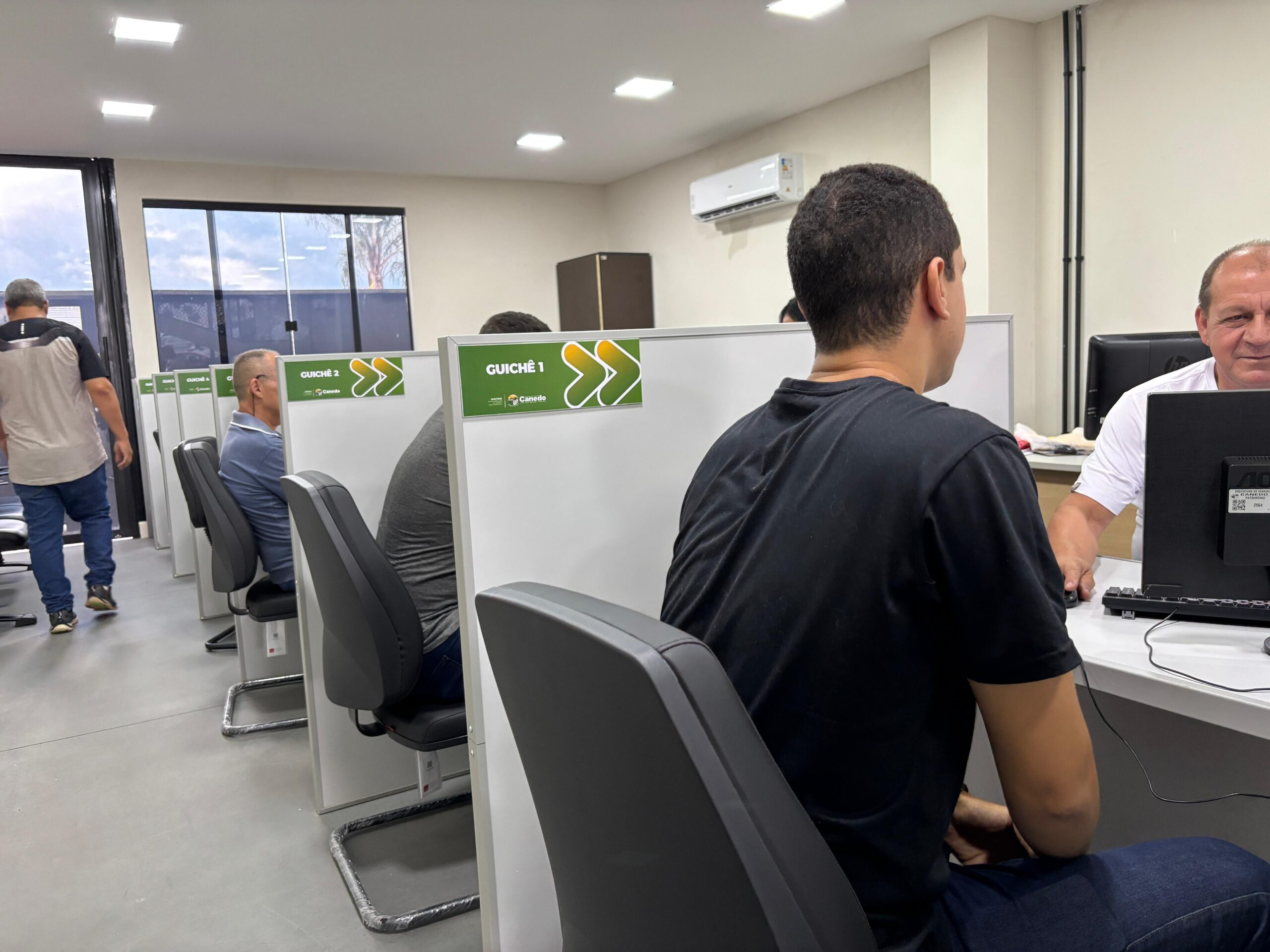 Senador Canedo tem semana com 1.200 vagas de emprego