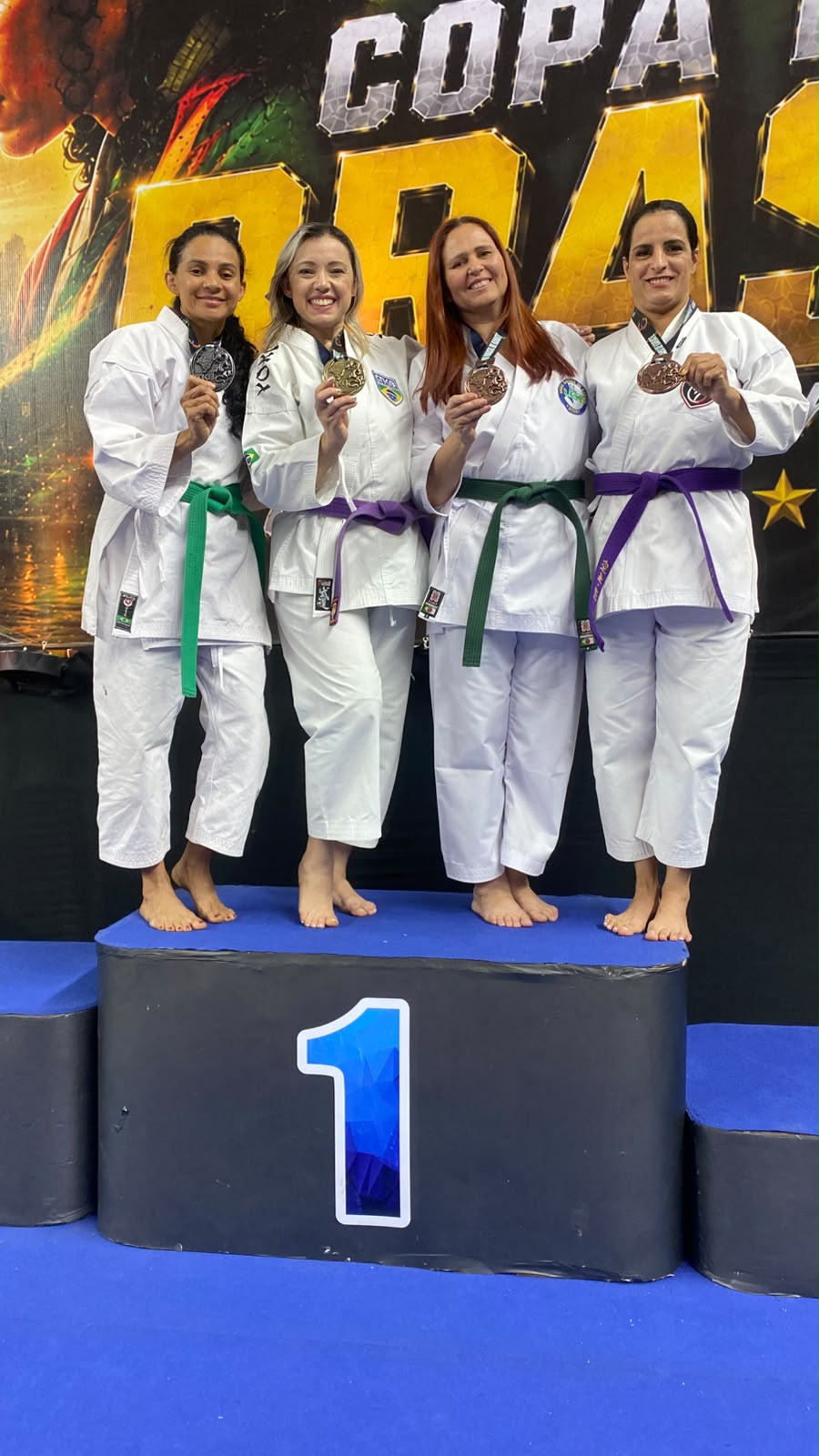 Cinco atletas de Senador Canedo conquistam medalhas na Copa Brasil de Karatê