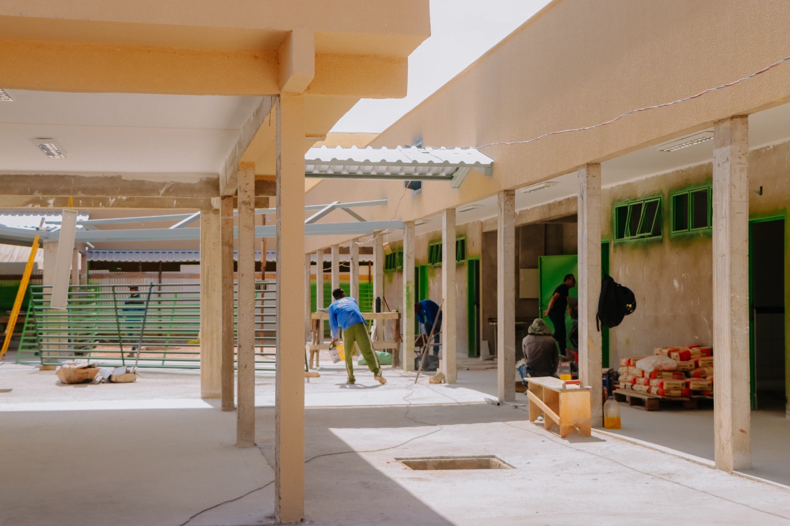 Obra de ampliação da Escola Antônio Evaristo avança em Senador Canedo