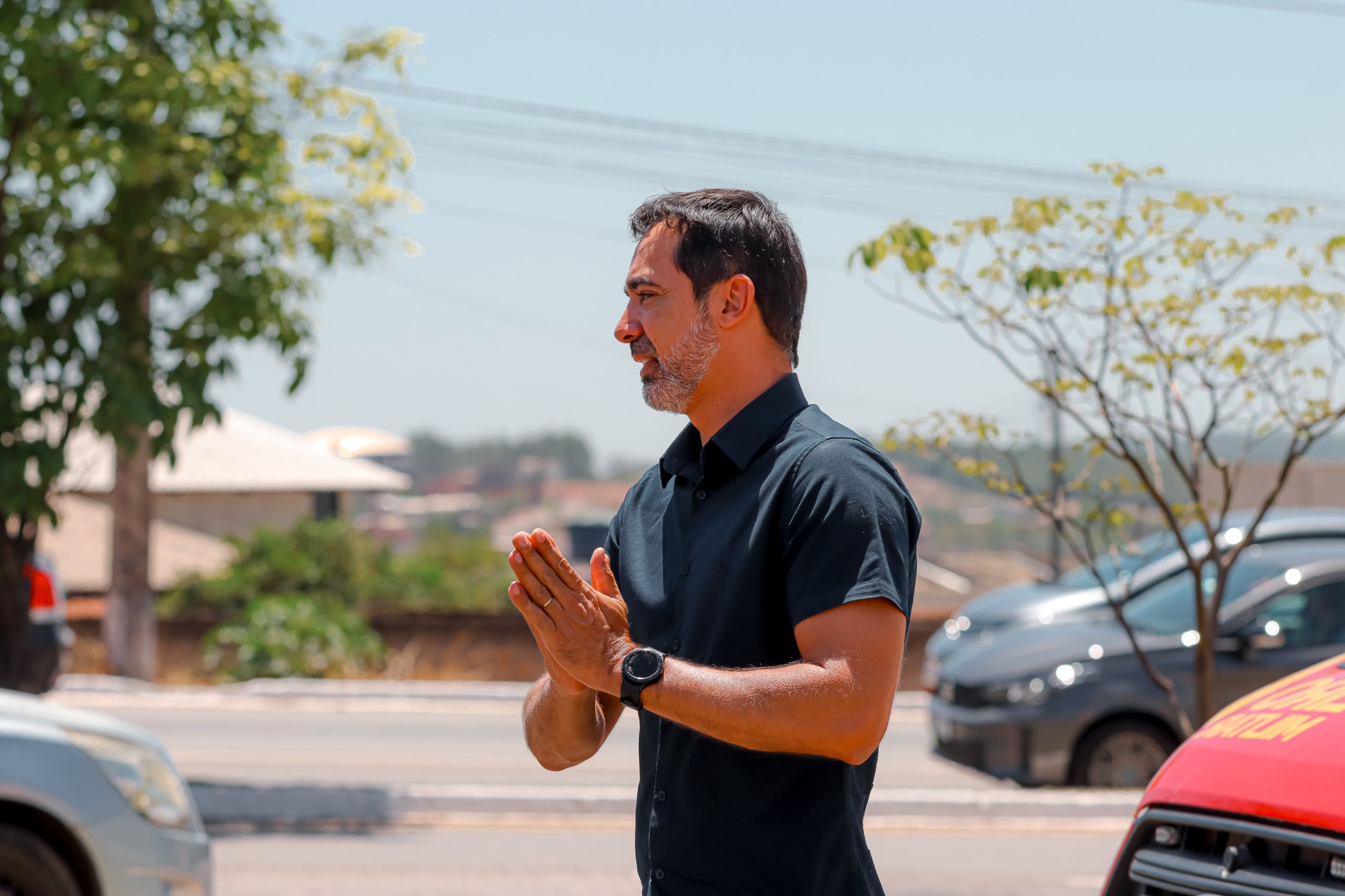 Senador Canedo se despede do ex-prefeito Tomás de Aquino com cortejo pela cidade